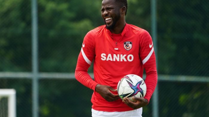 Kasımpaşa, Djilobodji’yi transfer etti